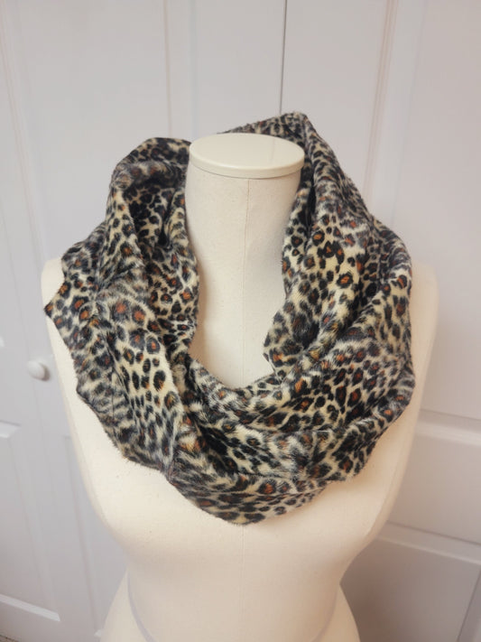 Leopard Single Loop Faux Fur Scarf